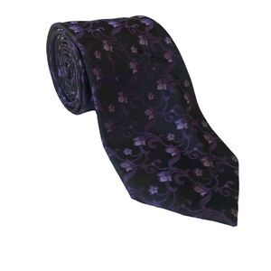 Sean John Plumb Purple Floral Silk Tie